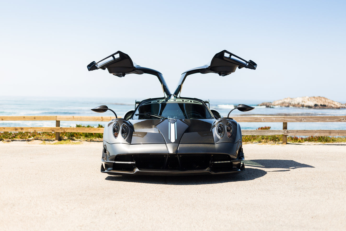 Super car art Lovers in UAE